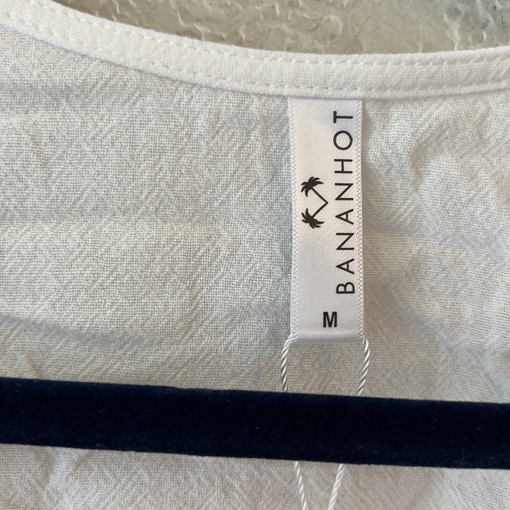 Bananhot X REVOLVE Tie Front Top in white - Picture 8 of 12